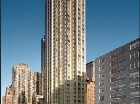 Rental Listings in Manhattan NY .